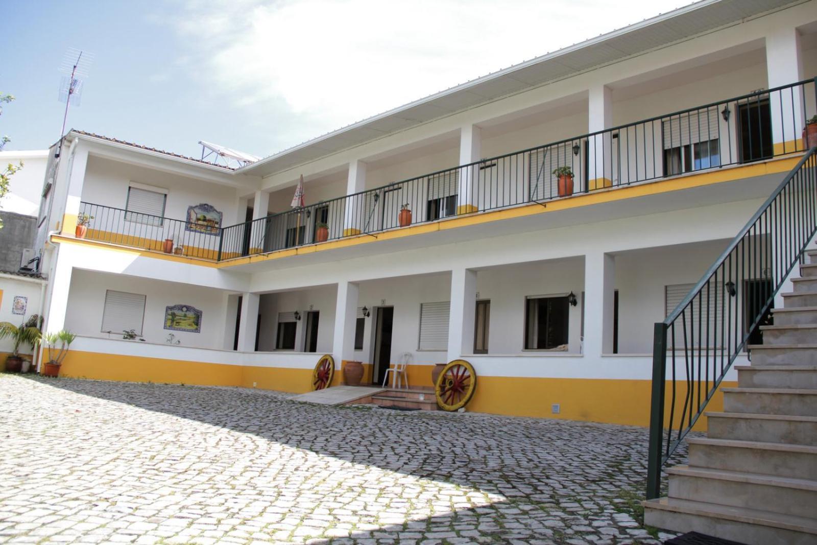 Costa Brava Alojamento Benedita Exterior foto